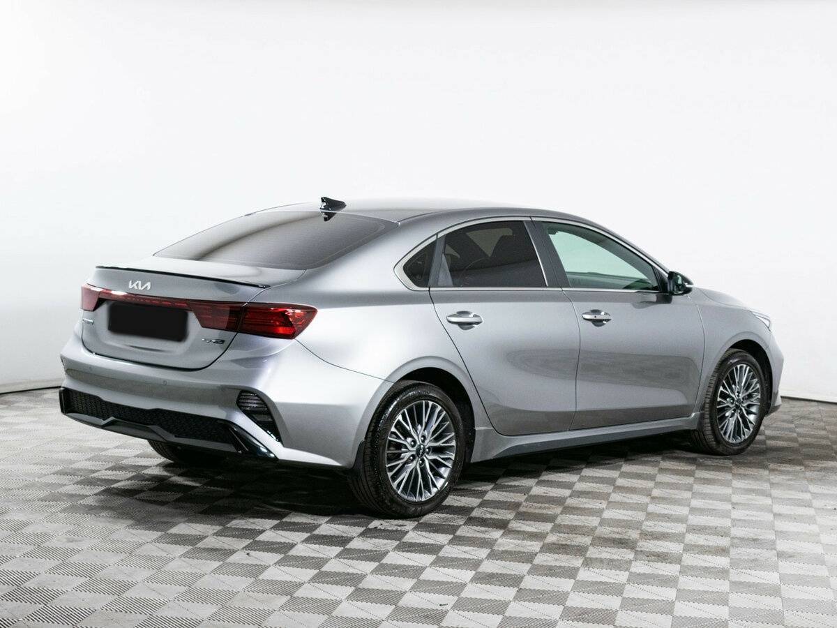 Купить Kia Cerato с пробегом. Фото: #4