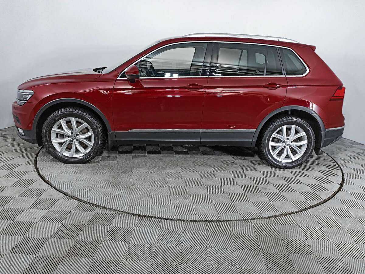 Купить Volkswagen Tiguan с пробегом. Фото: #7