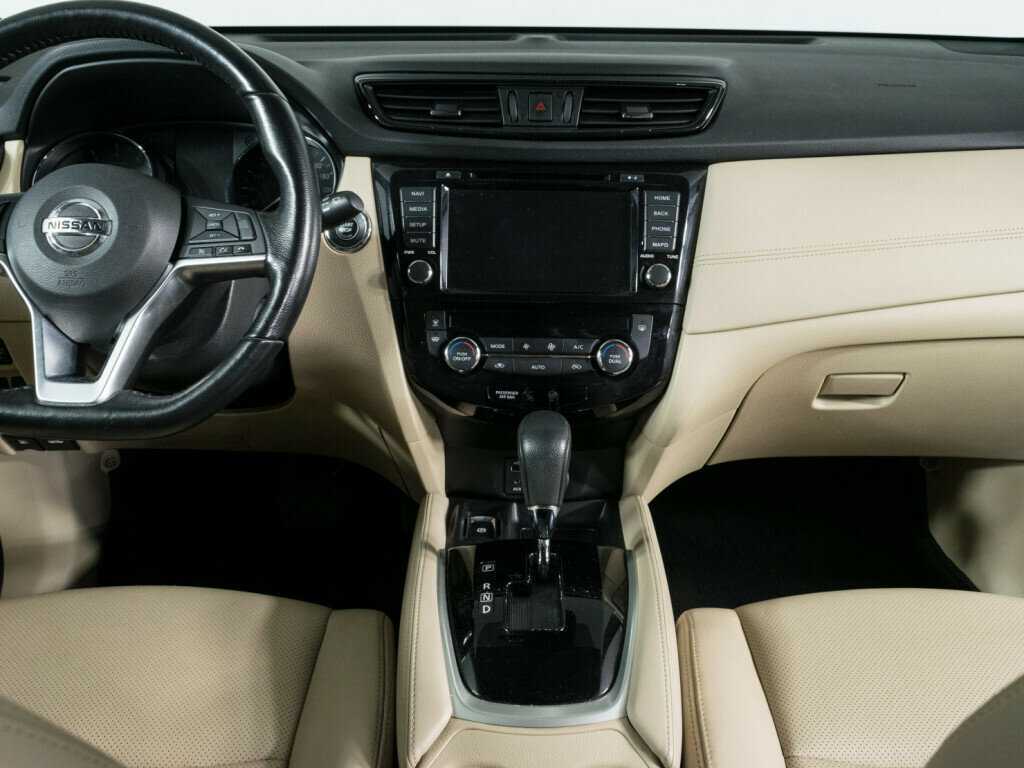 Купить Nissan X-Trail с пробегом. Фото: #9