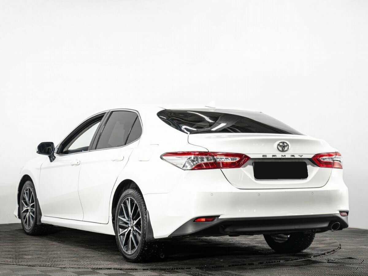 Купить Toyota Camry с пробегом. Фото: #5