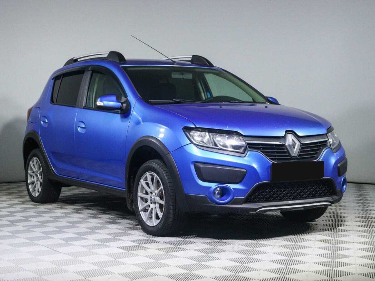 Купить Renault Sandero с пробегом. Фото: #2