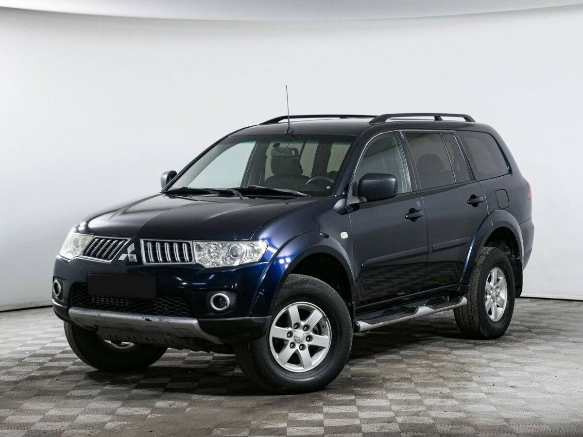 Купить Mitsubishi Pajero Sport с пробегом. Фото: #0