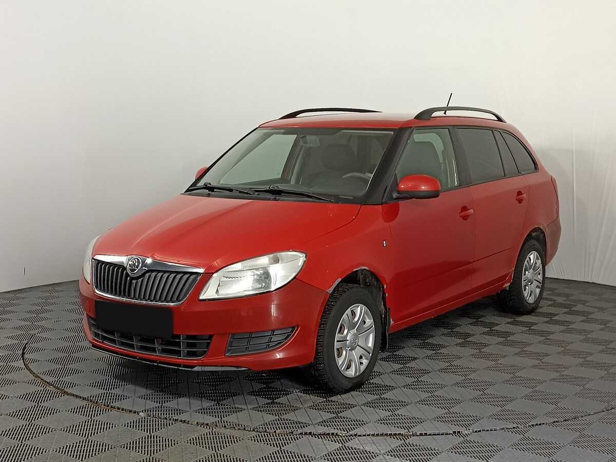Купить Skoda Fabia с пробегом. Фото: #0