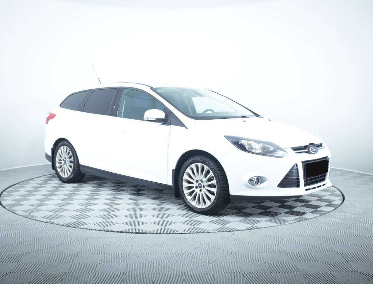 Купить Ford Focus с пробегом. Фото: #2