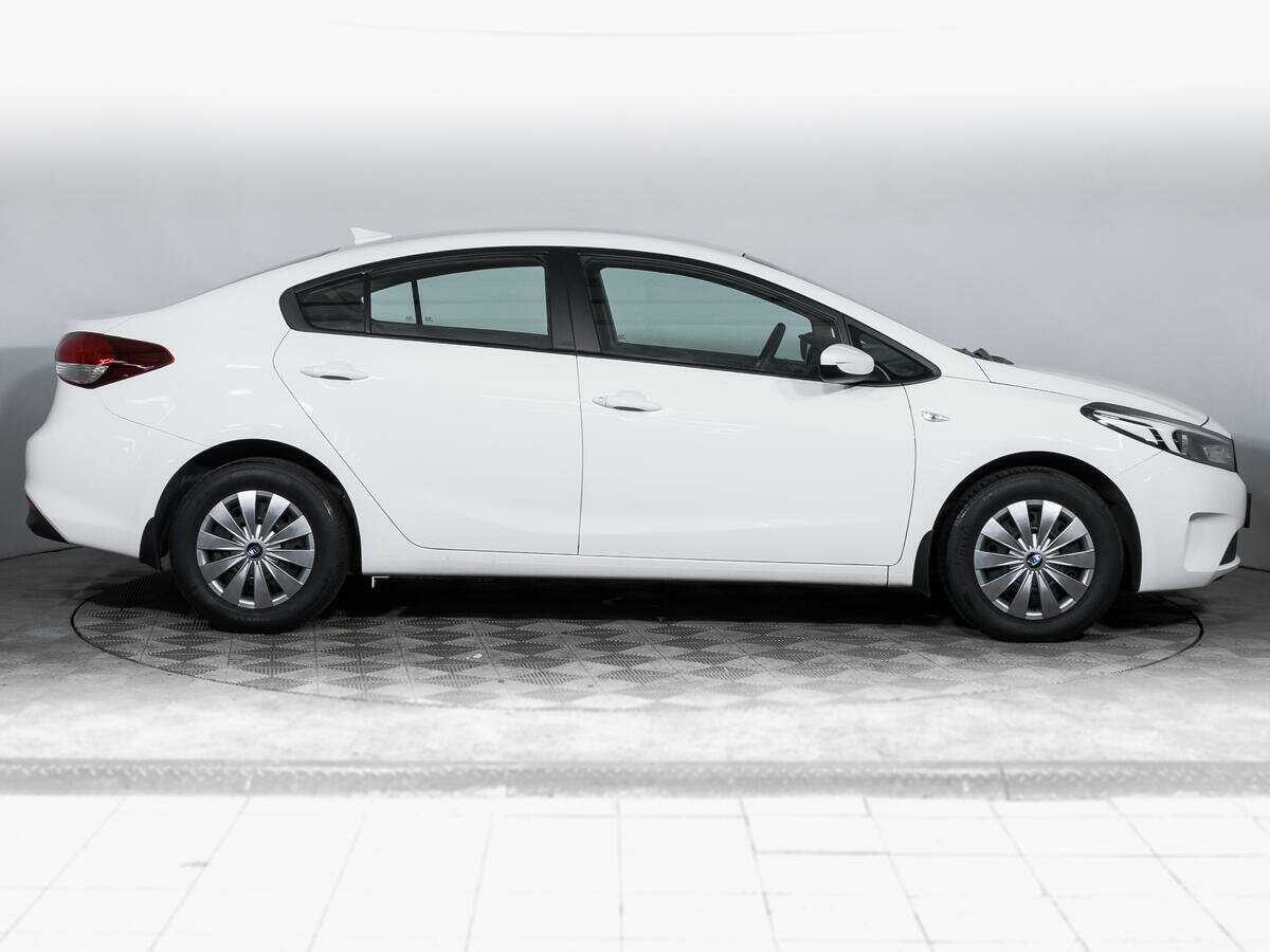 Купить Kia Cerato с пробегом. Фото: #3