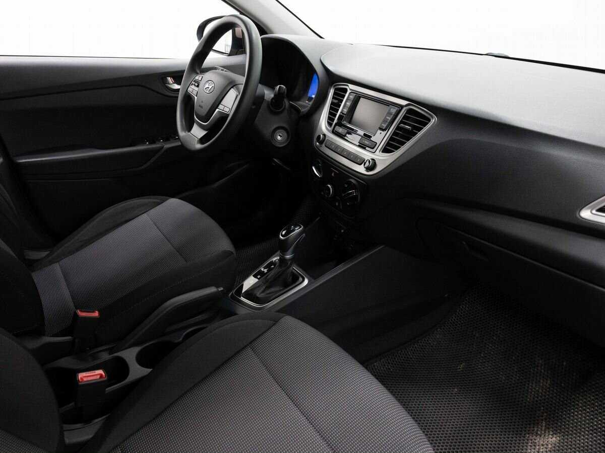 Купить Hyundai Solaris с пробегом. Фото: #12