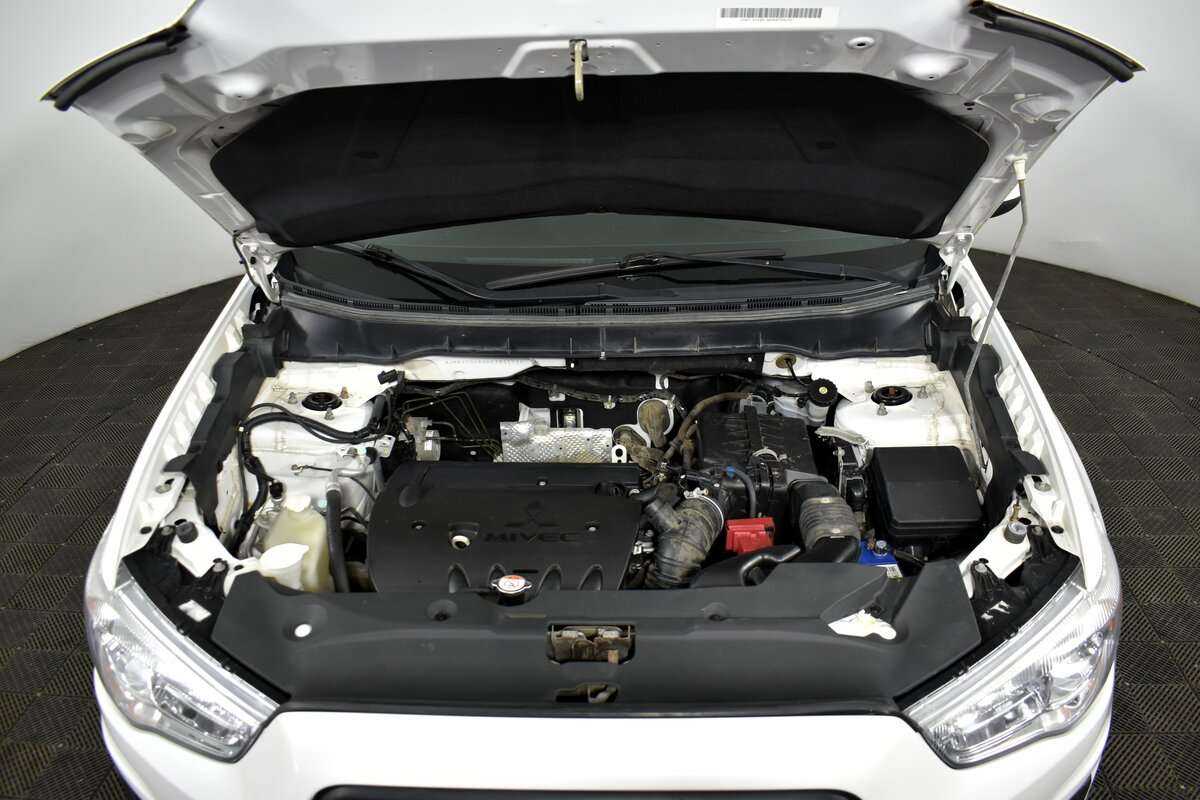 Купить Mitsubishi ASX с пробегом. Фото: #8