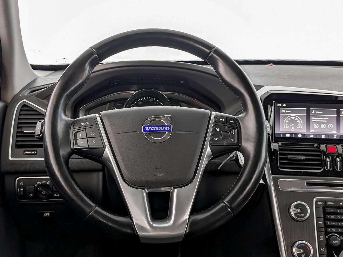 Купить Volvo XC60 с пробегом. Фото: #20