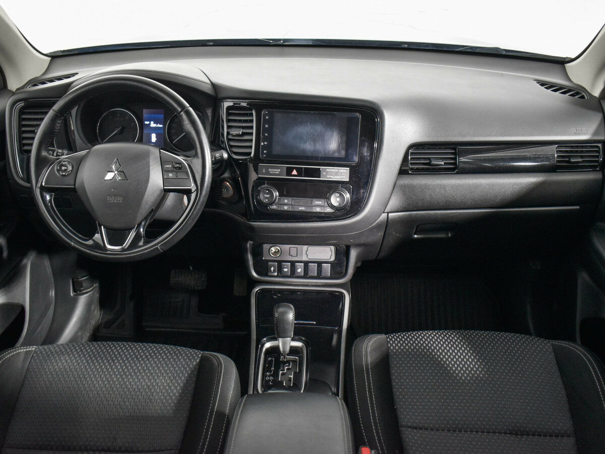Купить Mitsubishi Outlander с пробегом. Фото: #12