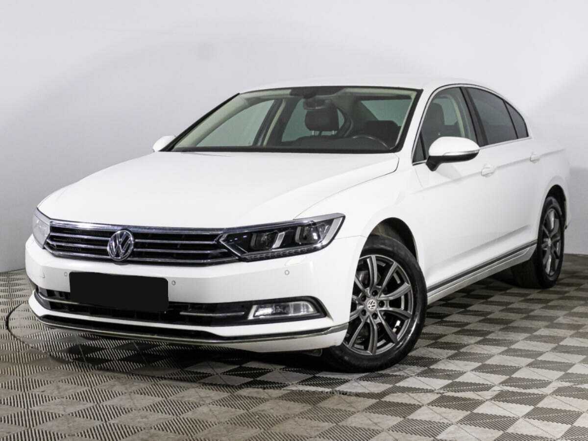 Купить Volkswagen Passat с пробегом. Посмотреть фото