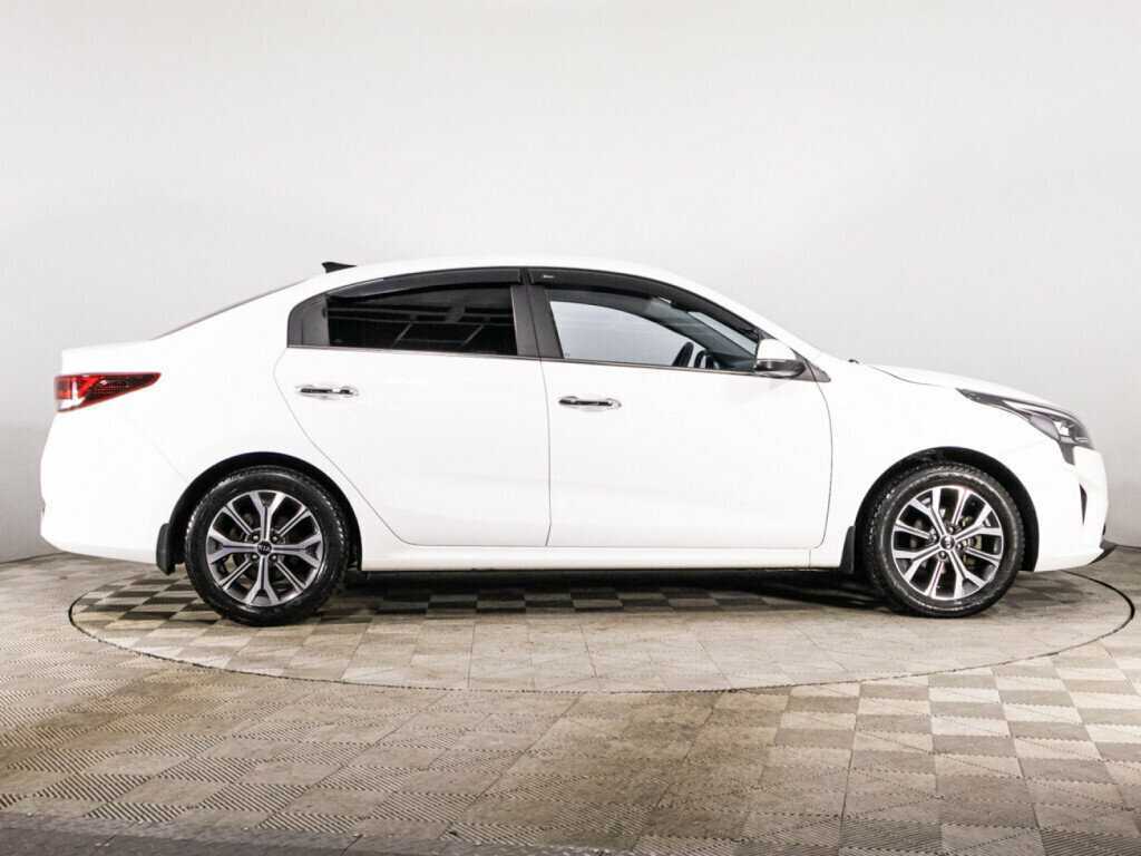 Купить Kia Rio с пробегом. Фото: #3