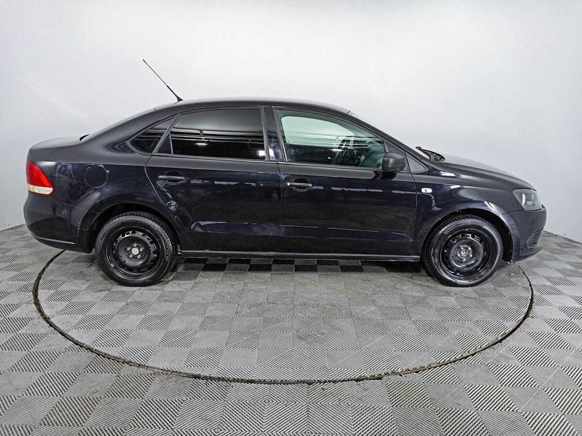 Купить Volkswagen Polo с пробегом. Фото: #3