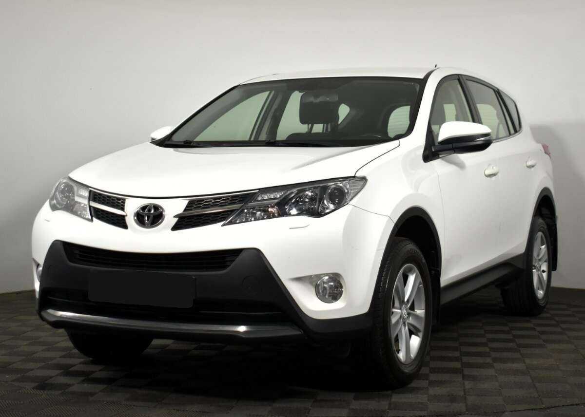 Купить Toyota RAV4 с пробегом. Посмотреть фото
