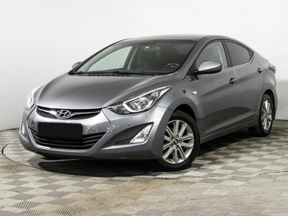 Купить Hyundai Elantra с пробегом. Посмотреть фото