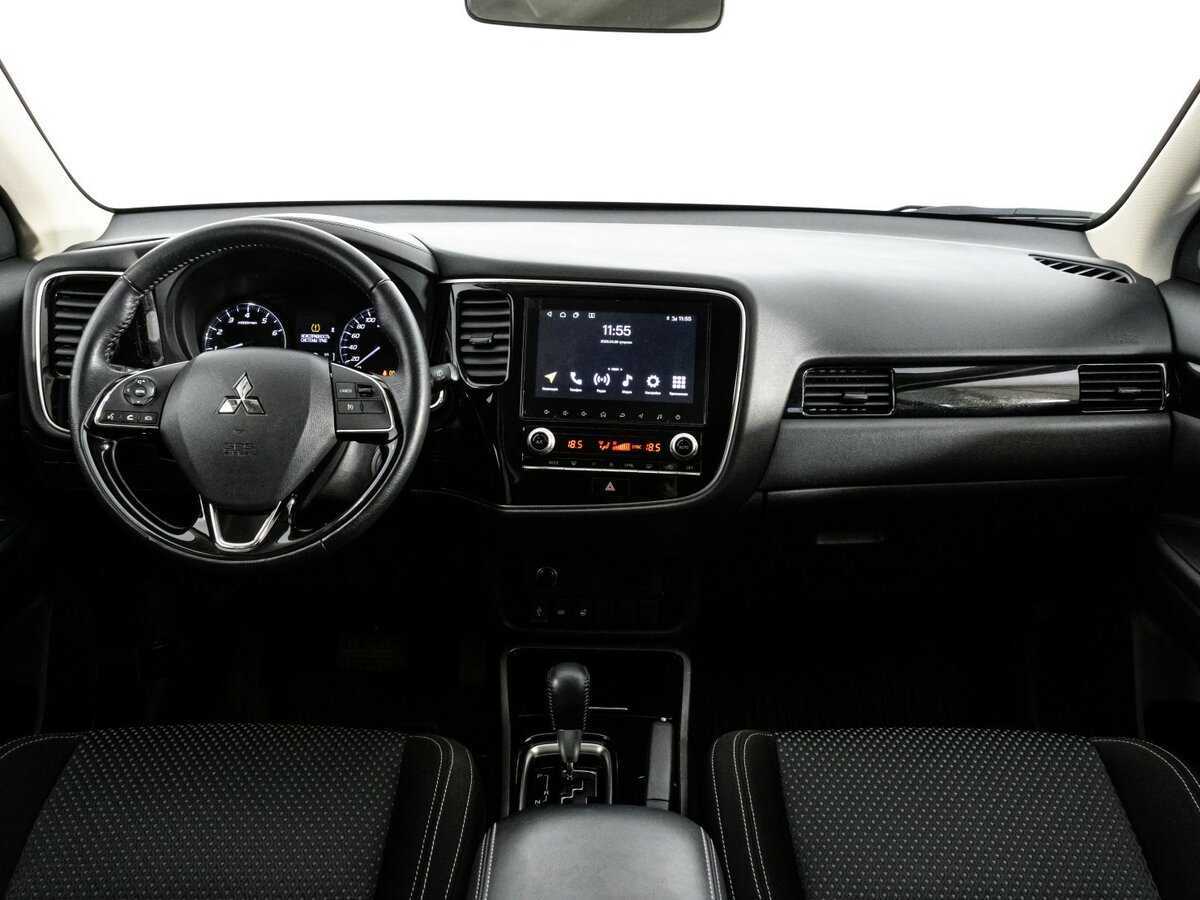 Купить Mitsubishi Outlander с пробегом. Фото: #7