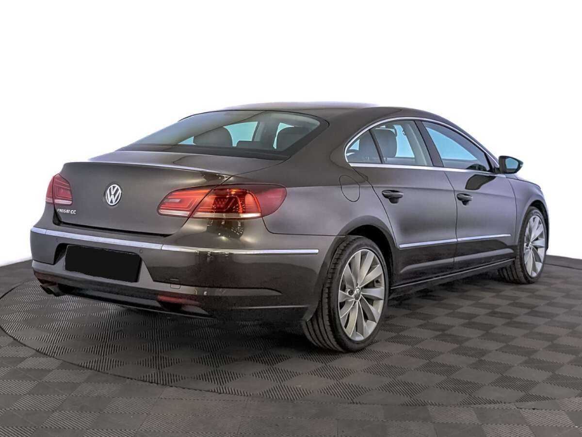 Купить Volkswagen Passat CC с пробегом. Фото: #4