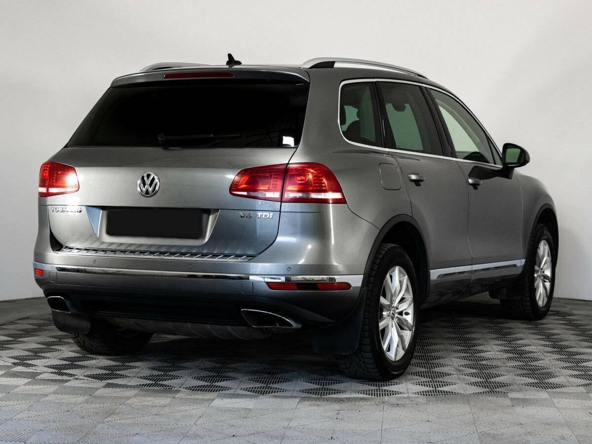 Купить Volkswagen Touareg с пробегом. Фото: #3