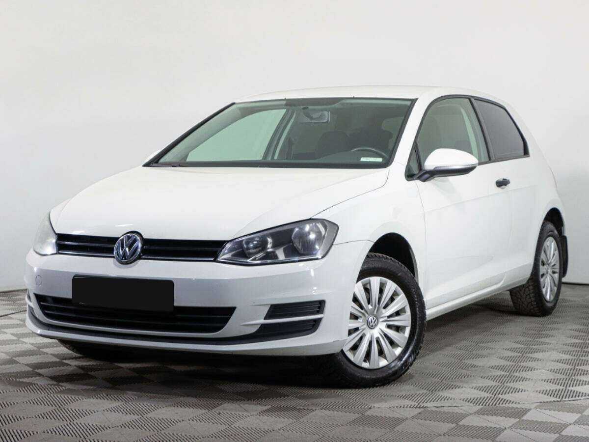 Купить Volkswagen Golf с пробегом. Посмотреть фото