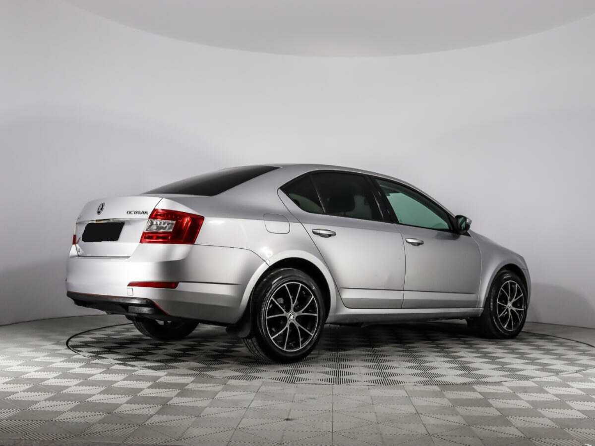 Купить Skoda Octavia с пробегом. Фото: #4