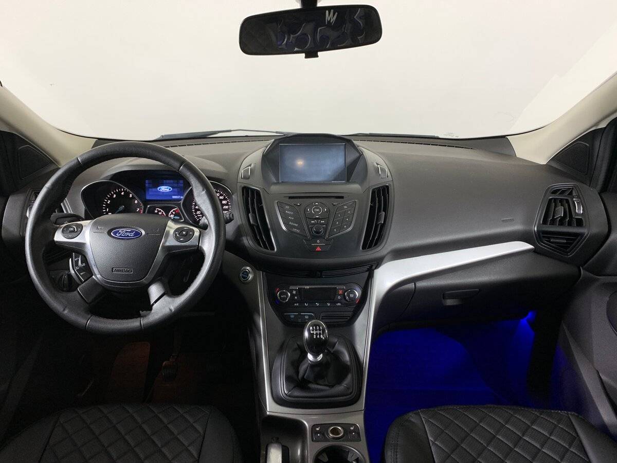 Купить Ford Kuga с пробегом. Фото: #11