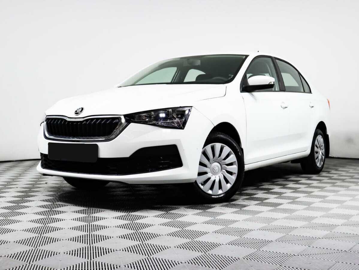 Купить Skoda Rapid с пробегом. Посмотреть фото