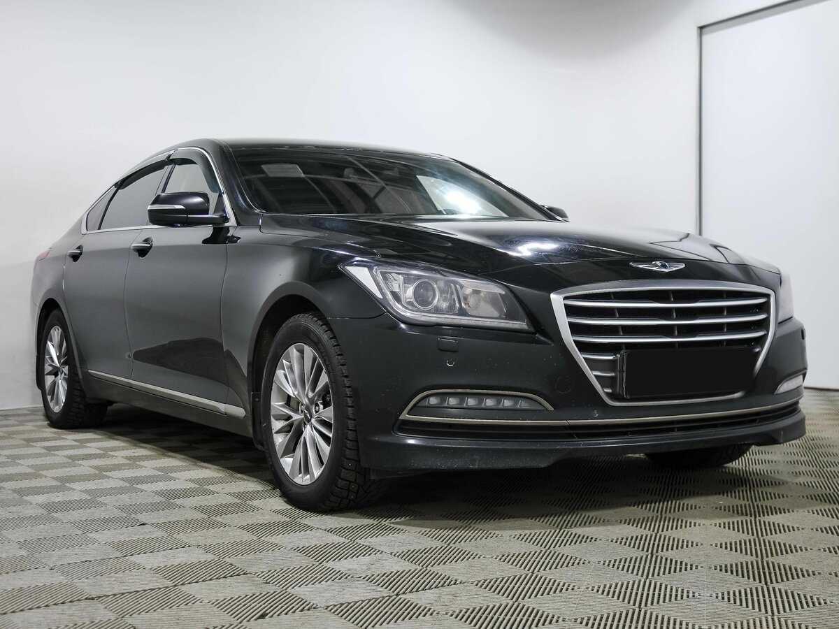 Купить Hyundai Genesis с пробегом. Фото: #2