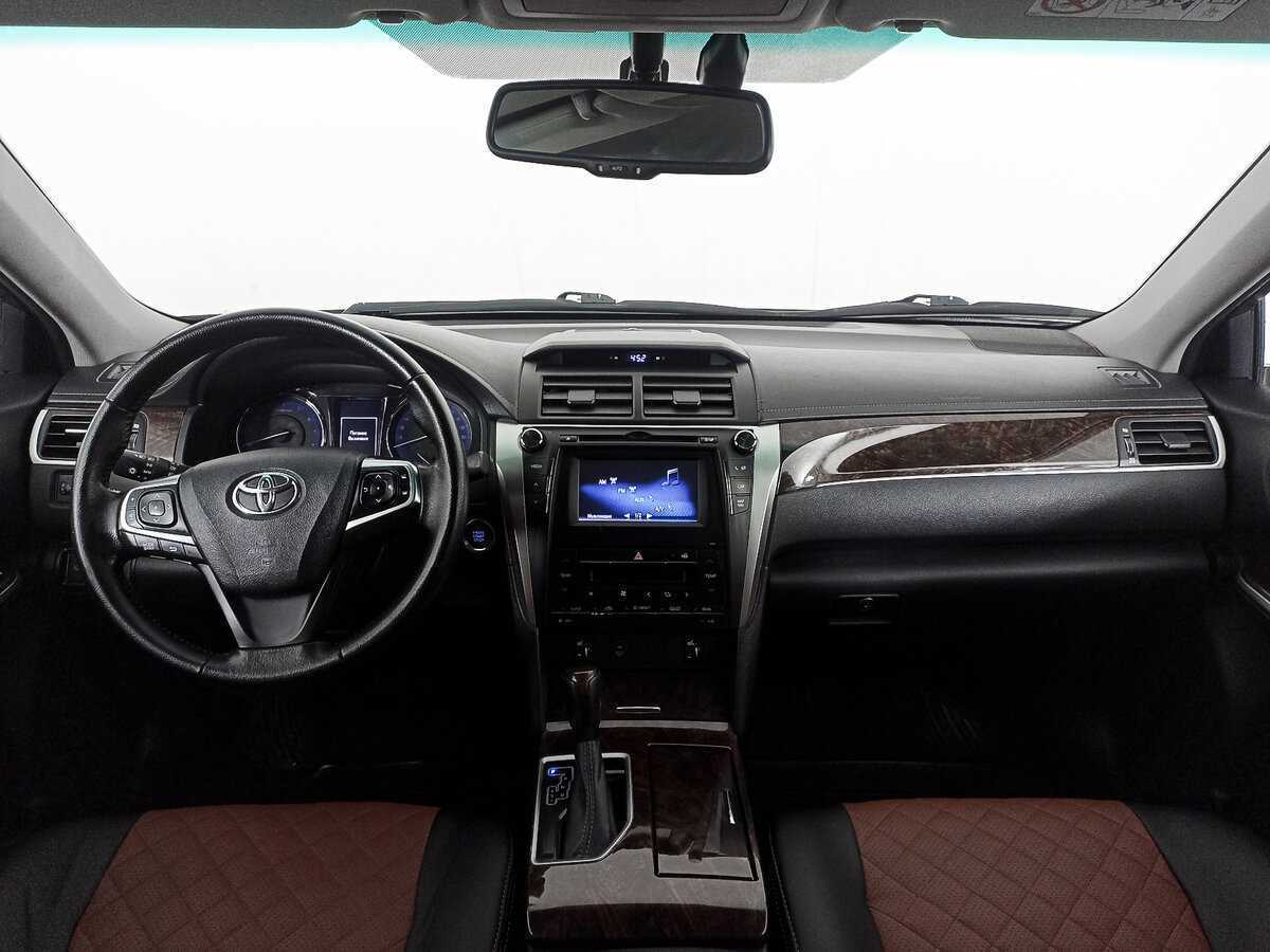 Купить Toyota Camry с пробегом. Фото: #11