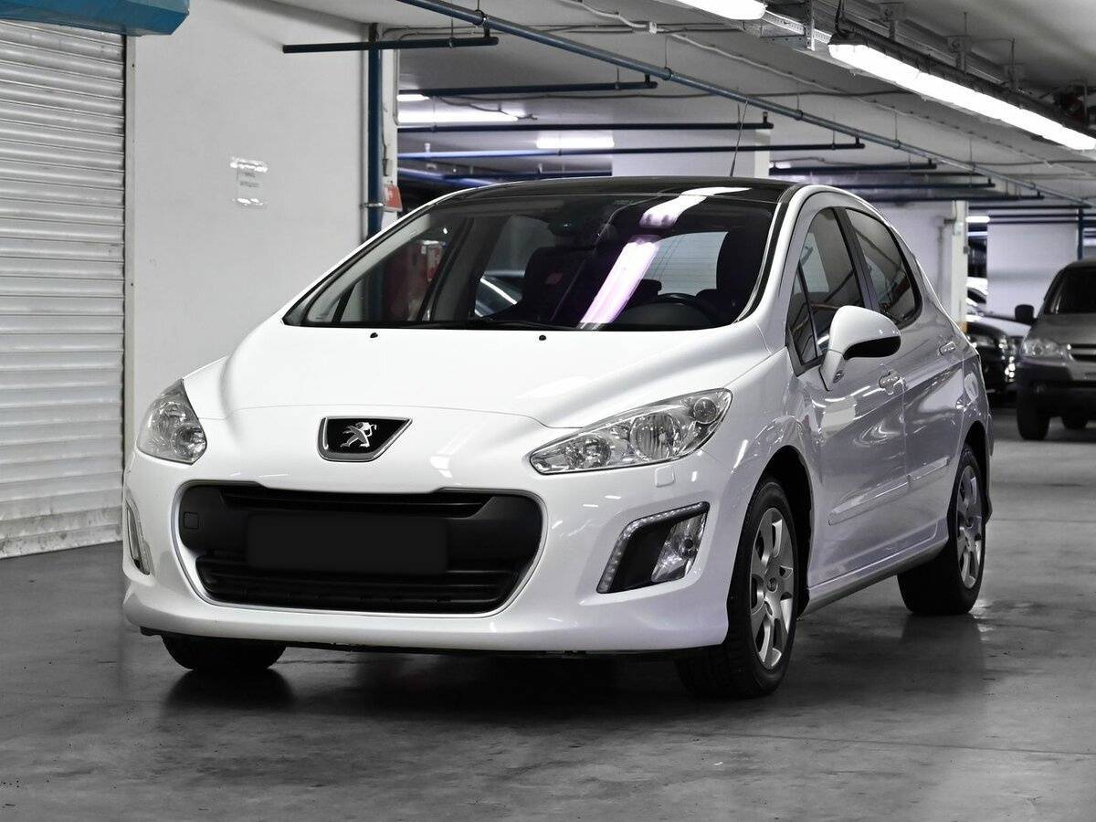Купить Peugeot 308 с пробегом. Фото: #0