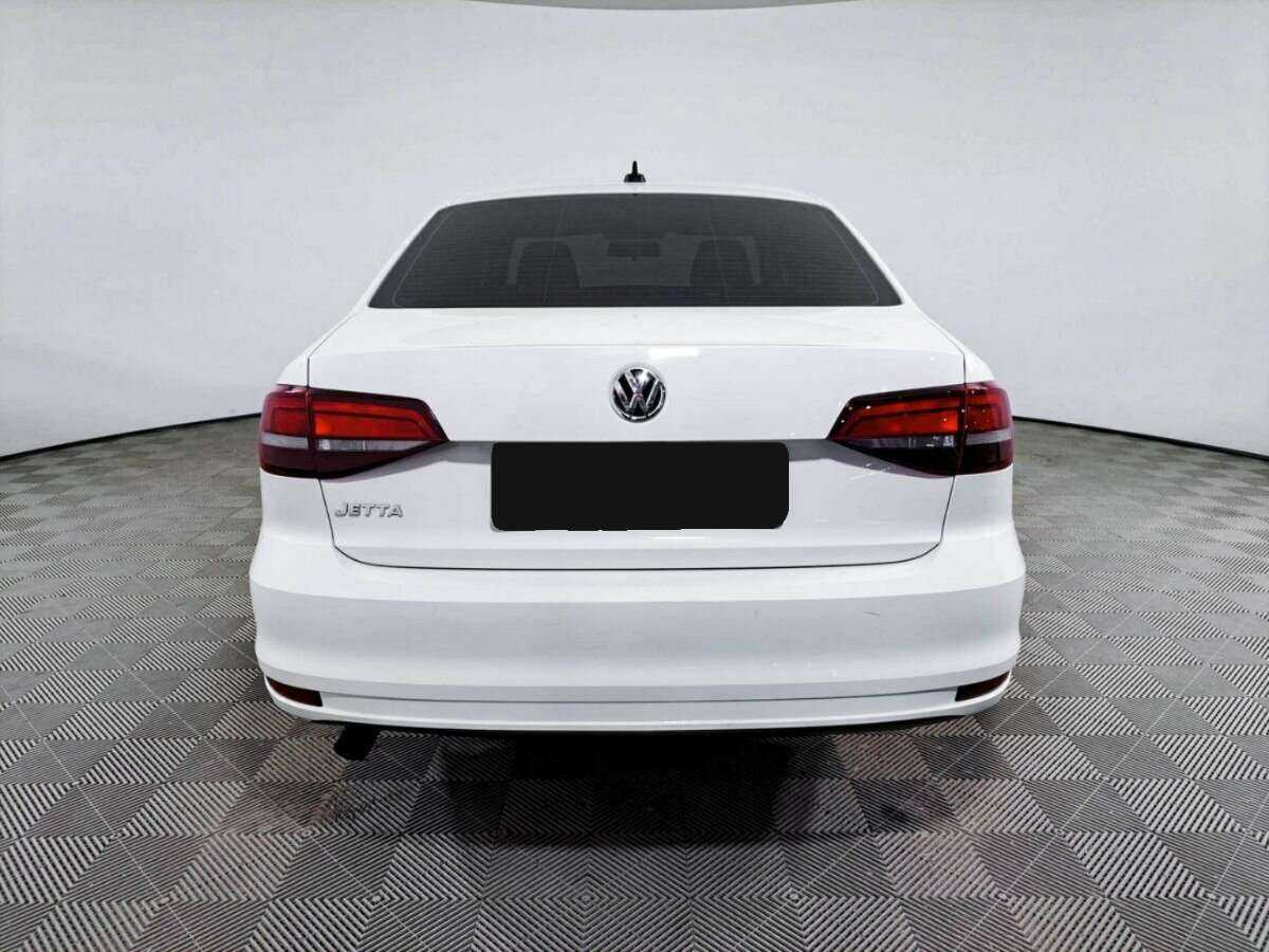 Купить Volkswagen Jetta с пробегом. Фото: #3