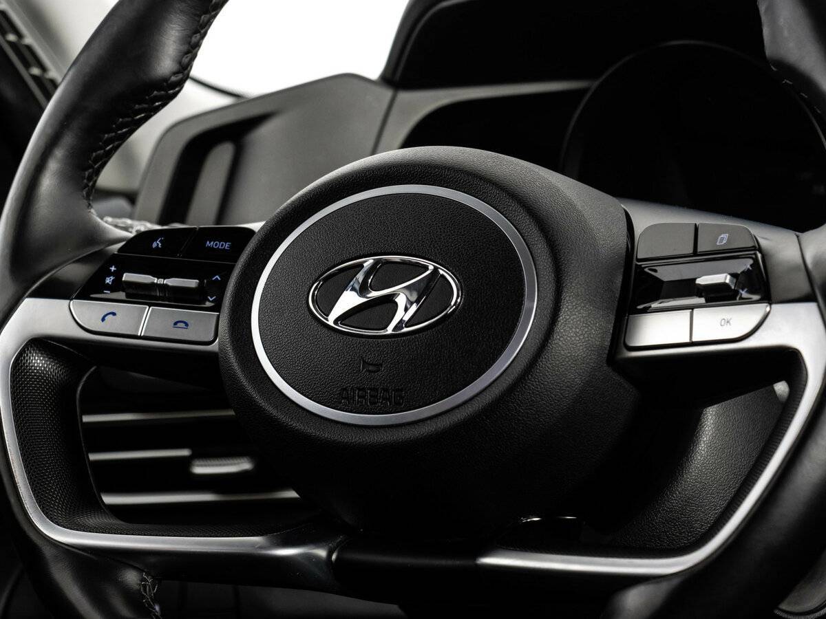 Купить Hyundai Elantra с пробегом. Фото: #12
