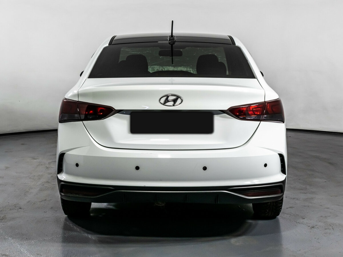 Купить Hyundai Solaris с пробегом. Фото: #5