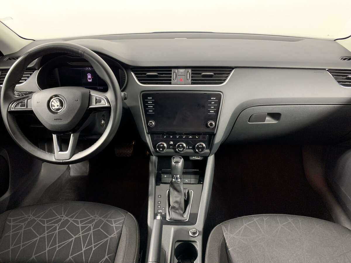 Купить Skoda Octavia с пробегом. Фото: #11