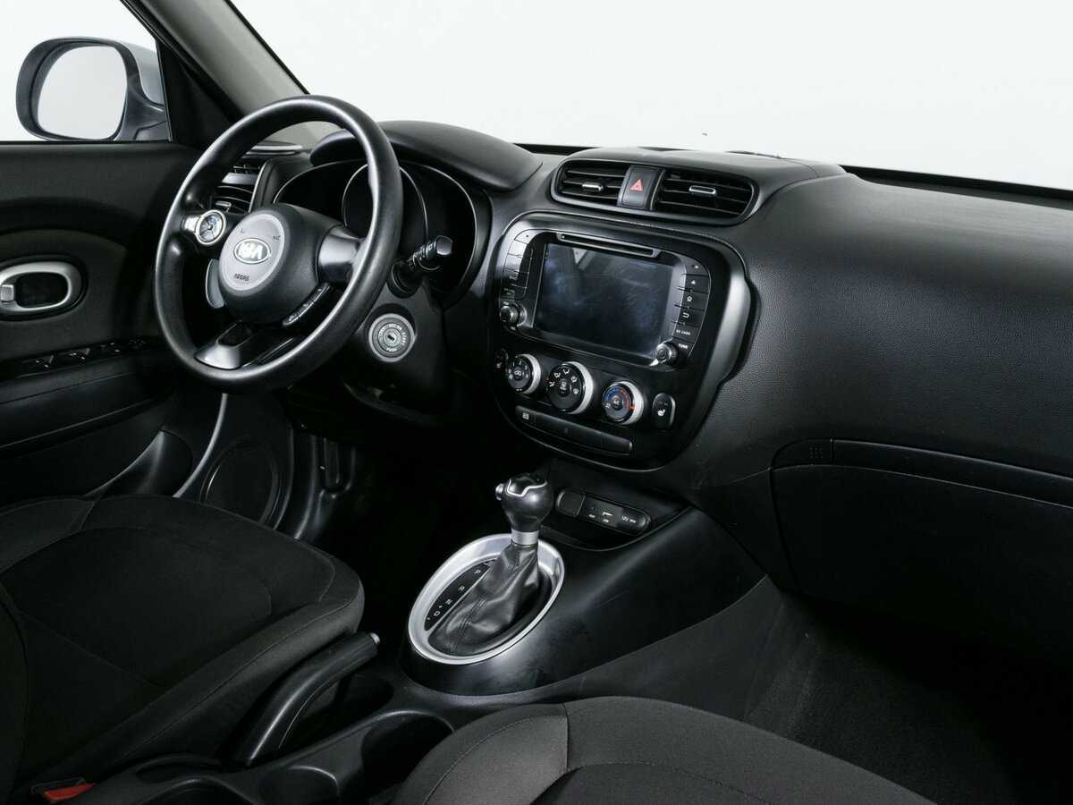 Купить Kia Soul с пробегом. Фото: #7