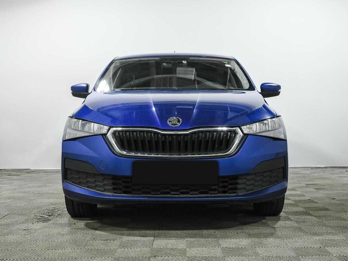 Купить Skoda Rapid с пробегом. Фото: #1