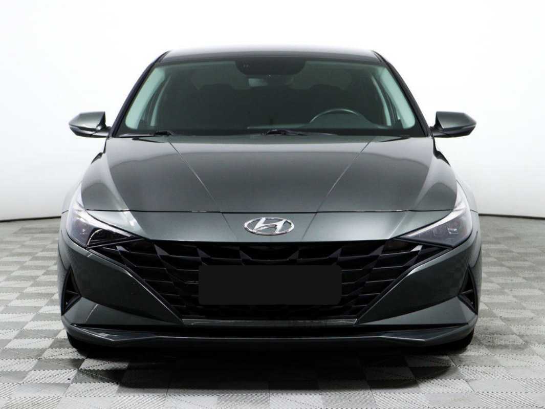 Купить Hyundai Elantra с пробегом. Фото: #1