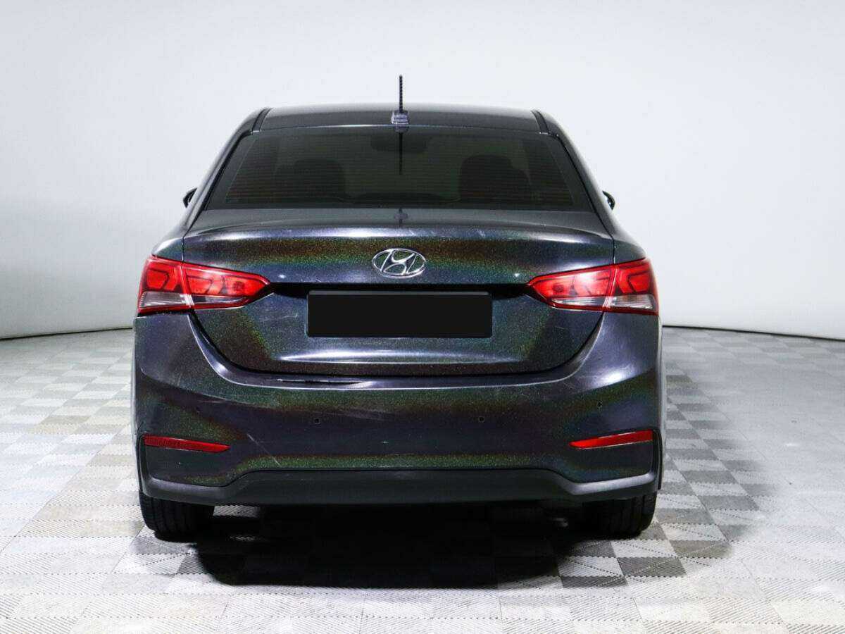 Купить Hyundai Solaris с пробегом. Фото: #5