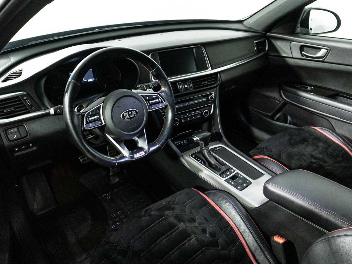 Купить Kia Optima с пробегом. Фото: #10
