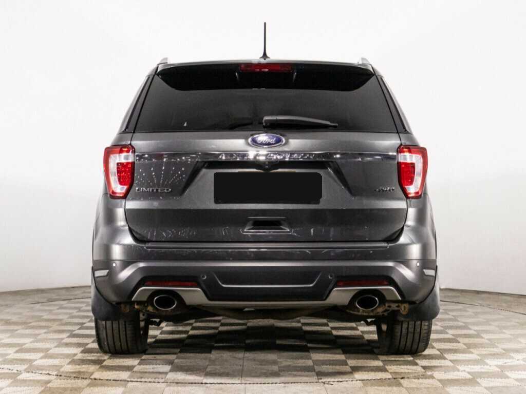 Купить Ford Explorer с пробегом. Фото: #5