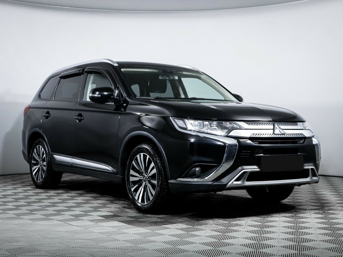 Купить Mitsubishi Outlander с пробегом. Фото: #2