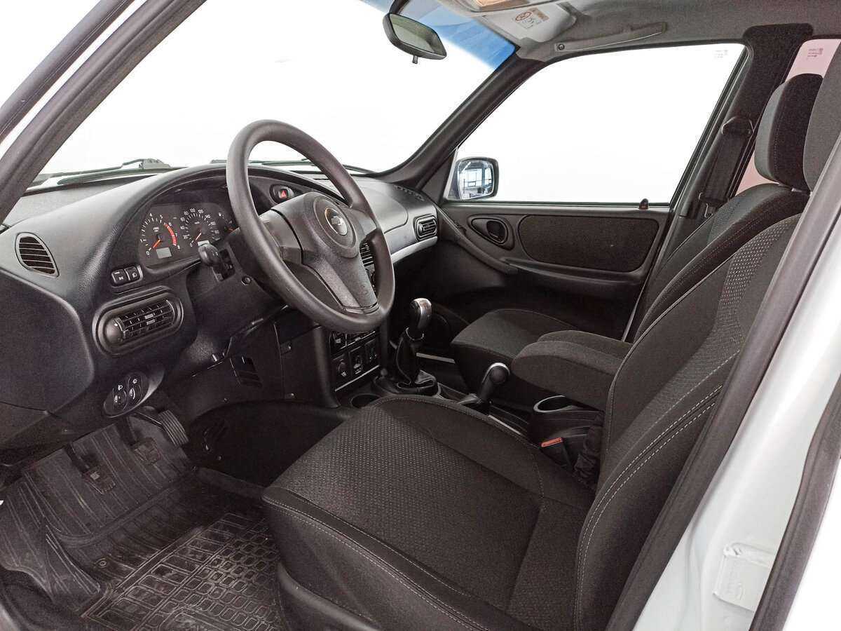 Купить Chevrolet Niva с пробегом. Фото: #11