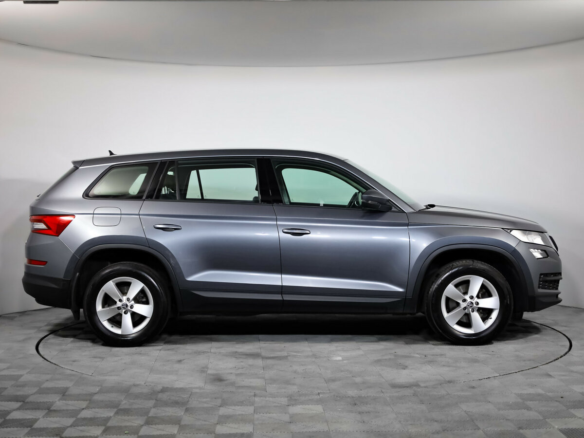 Купить Skoda Kodiaq с пробегом. Фото: #3