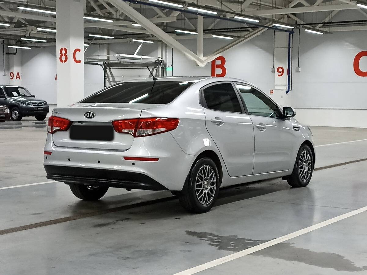 Купить Kia Rio с пробегом. Фото: #4