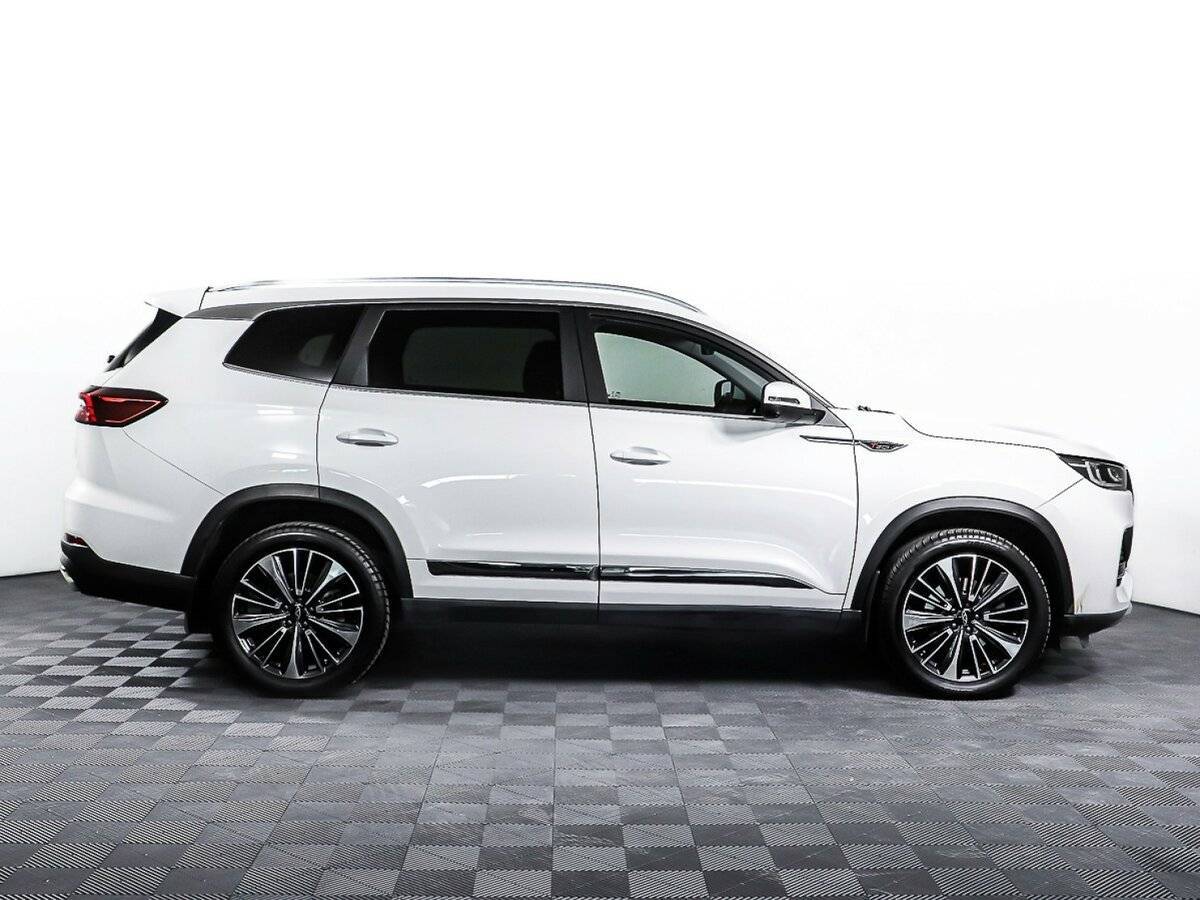 Купить Chery Tiggo 8 Pro Max с пробегом. Фото: #2