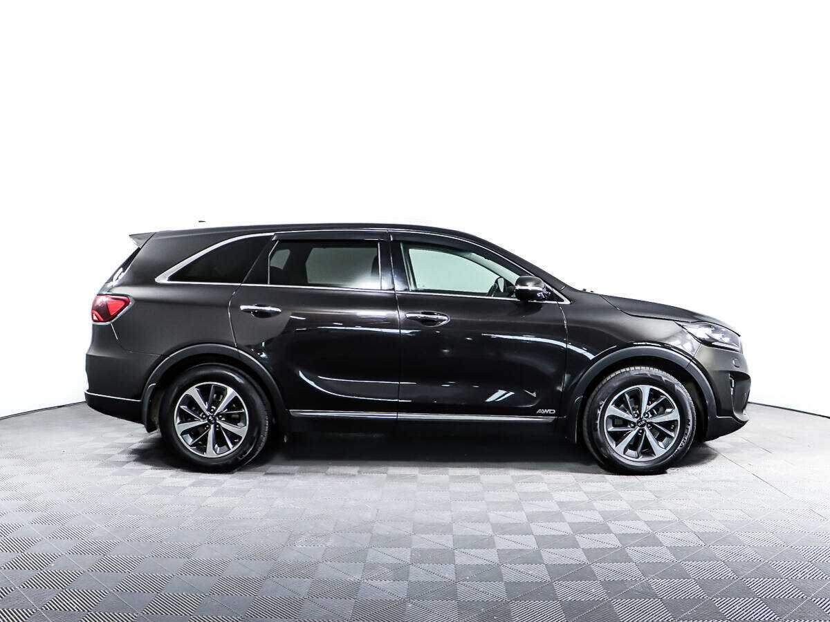 Купить Kia Sorento с пробегом. Фото: #3