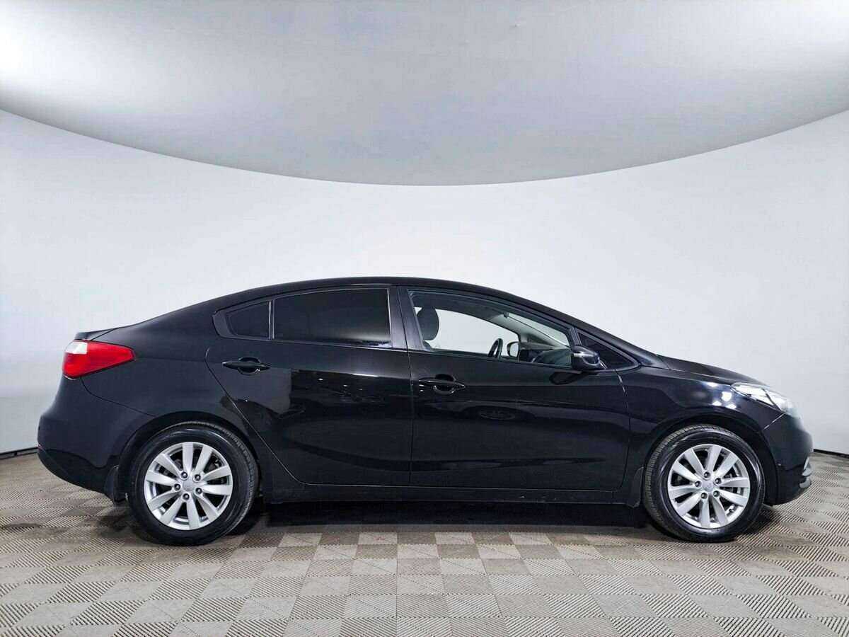 Купить Kia Cerato с пробегом. Фото: #3