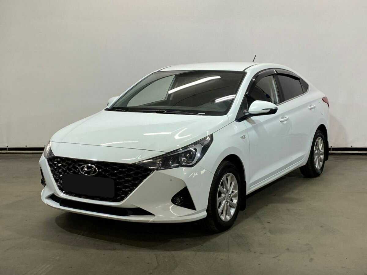 Купить Hyundai Solaris с пробегом. Посмотреть фото