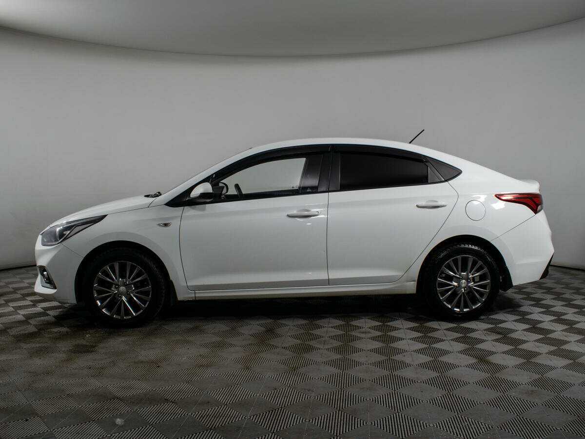Купить Hyundai Solaris с пробегом. Фото: #7
