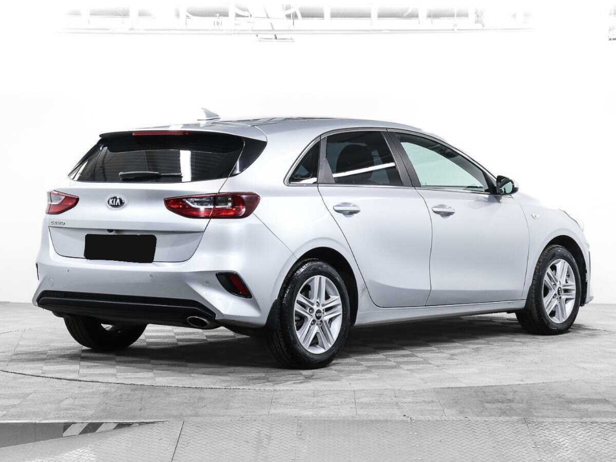 Купить Kia Ceed с пробегом. Фото: #4