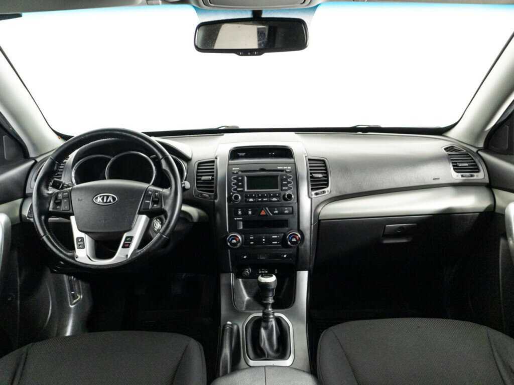 Купить Kia Sorento с пробегом. Фото: #12