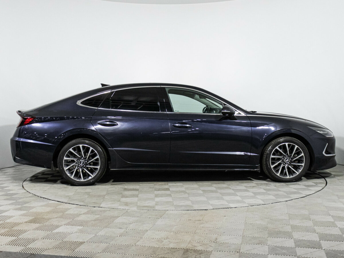Купить Hyundai Sonata с пробегом. Фото: #3